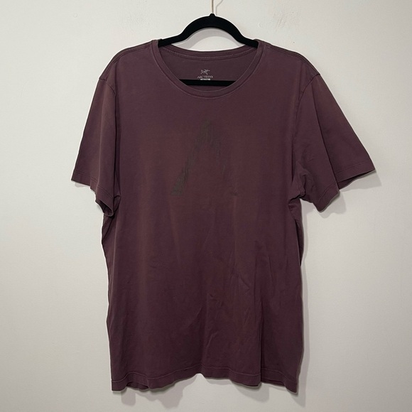 Arc'teryx Women's Burgundy graphic basic outdoor 100% cotton T-shirt in size XL - Picture 1 of 8